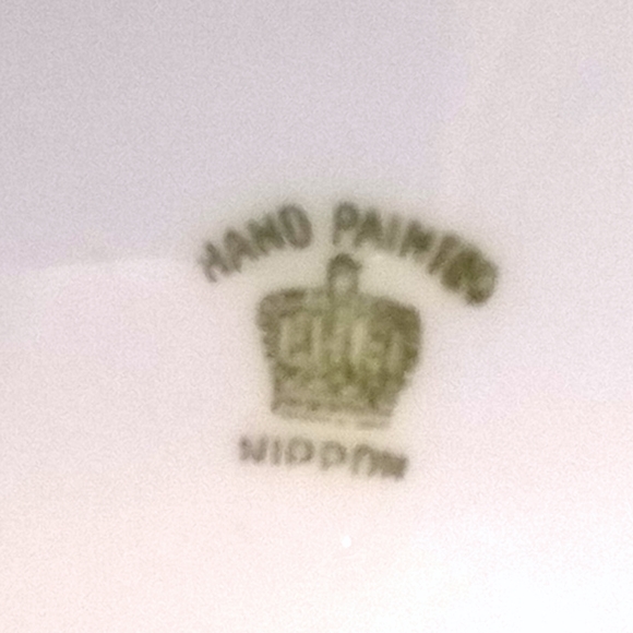 Vintage Hand Painted Winter Scene Decorative Plate - Picture 7 of 7